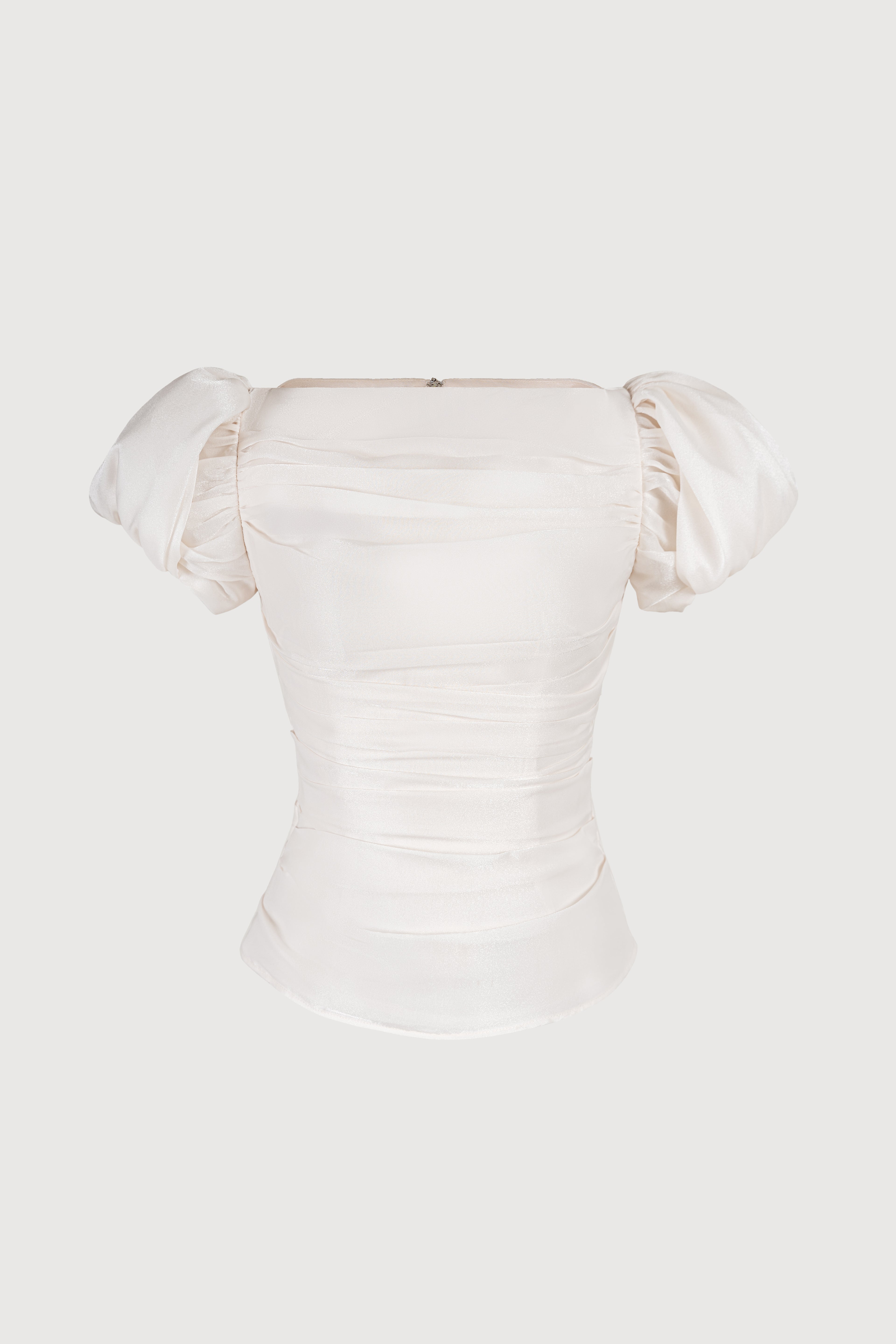 Cierra Top