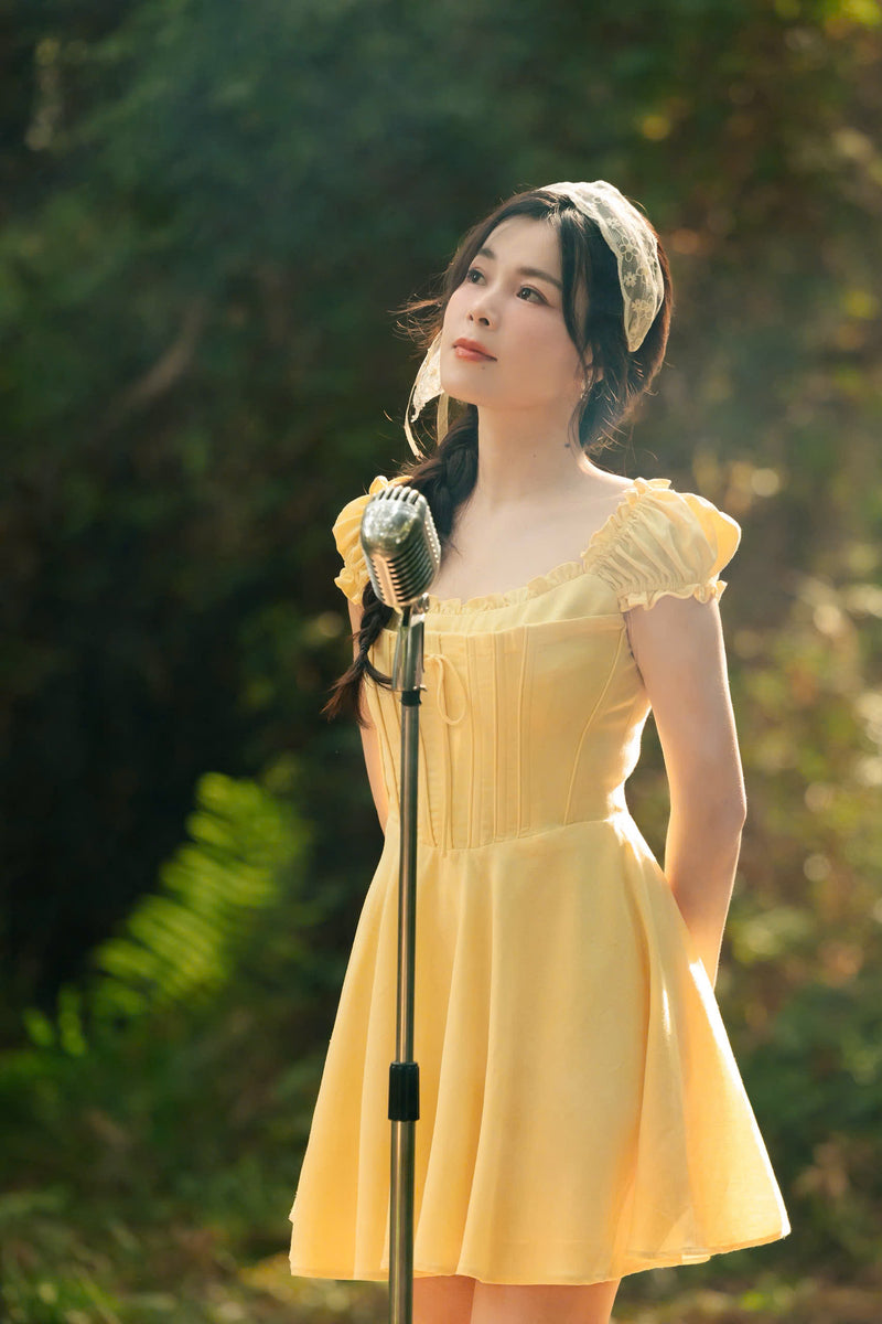 Ms.Thuy Dung